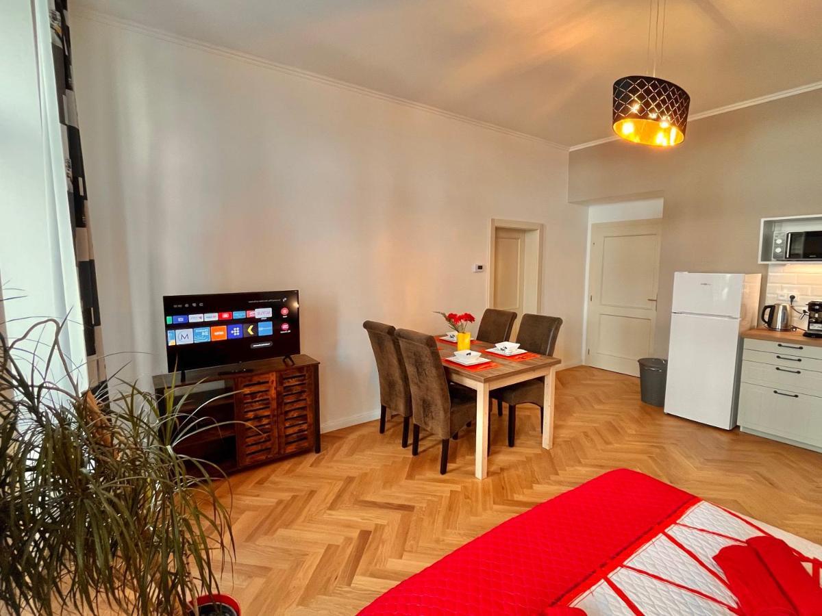 Apartamento Cute Zborovska Praga