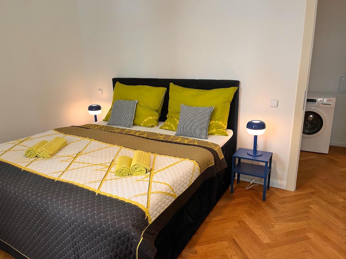 Apartamento Cute Zborovska *